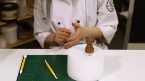 Фигурка из мастики. Мишка. Пошаговый мастер-класс