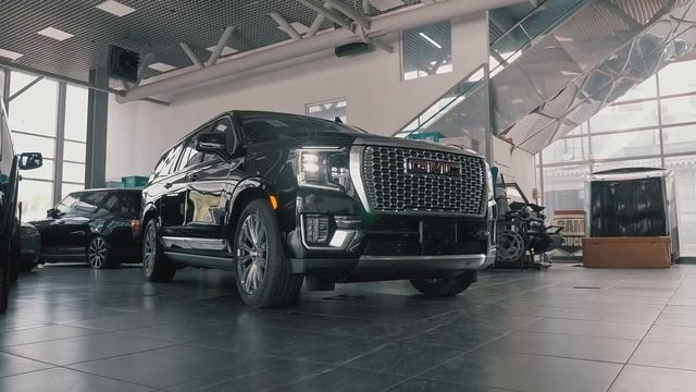 Обзор GMC Yukon Denali Long! Длинная версия легендарного GMC Yukon от РАМТРАК смотреть онлайн