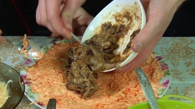 Салат "Шапка олигарха". Авторский рецепт от Дмитрия Олегина смотреть онлайн