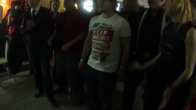 Мирные и Мафия под Квина - гангстерская свадьба смотреть онлайн