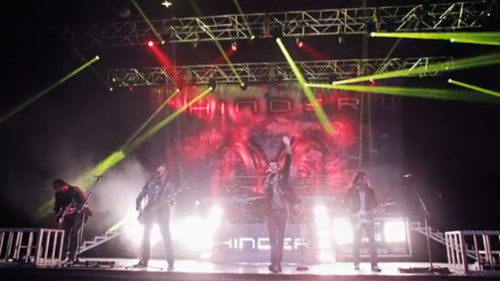 Hinder - Hit the Ground смотреть онлайн