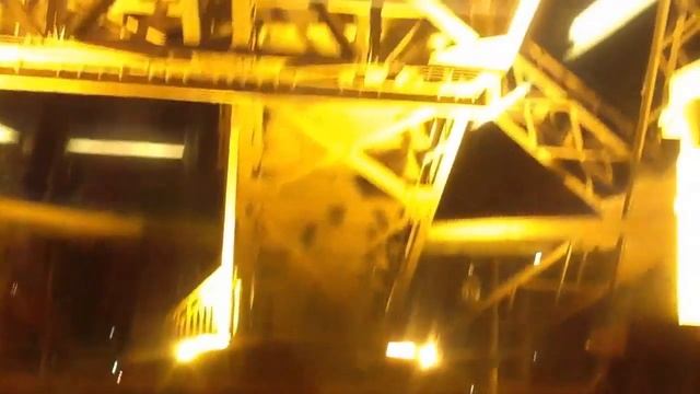 Подъем на Эйфелеву башню смотреть онлайн