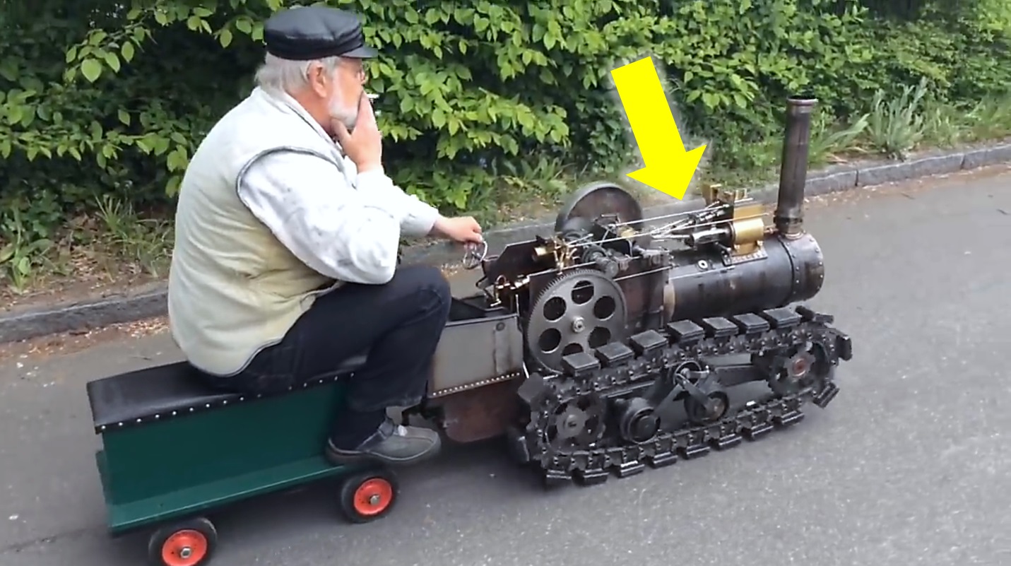 Дед показал свой мини трактор на ПАРОВОМ двигателе. Поездка и обслуживание. смотреть онлайн