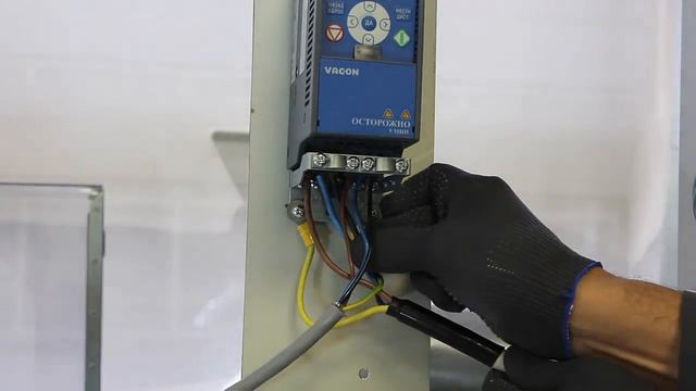 Запуск в эксплуатацию преобразователя частоты VACON 20 смотреть онлайн
