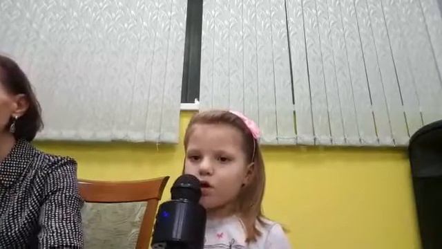 Татьяна Фролова. "Песенка мышонка" (слова и музыка Ж. Ю. Колмагорова) смотреть онлайн