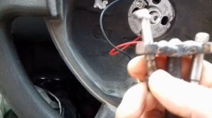 Как снять руль на daewoo nexia, съёмник своими руками.