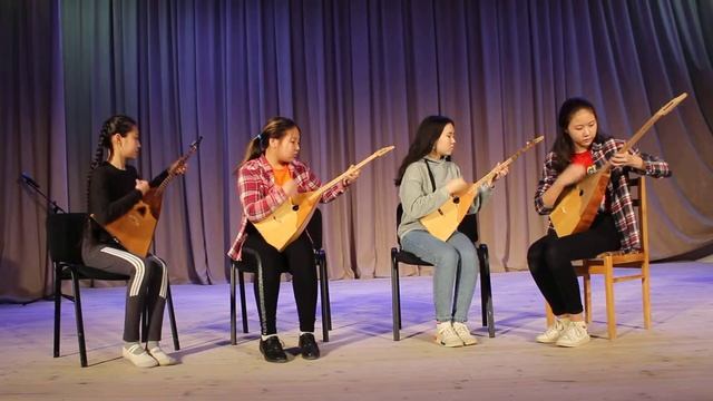 Фольклорная группа "Дольган"- "Туяна" бурятская народная мелодия п.Ики-Бурул Республика Калмыкия смотреть онлайн