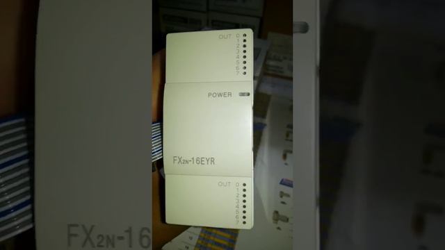 MODULE FX2N-8EYT-ESSUL FR-ABR-3.7K FR-ABR-5.5K FR-ABR-7.5K FR-ABR-H3.7K