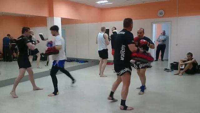 Работа на падах смотреть онлайн
