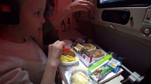 ВЛОГ Перелёт в  ОАЭ ?? Дубай Emirates Airbus A380-800