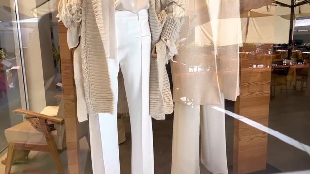 Красивая верхняя одежда для осени и зимы : обзор