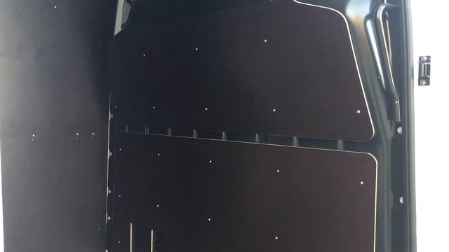 #9 Рено Мастер L3H2 обшивка кузова фургона ламинированной фанерой смотреть онлайн