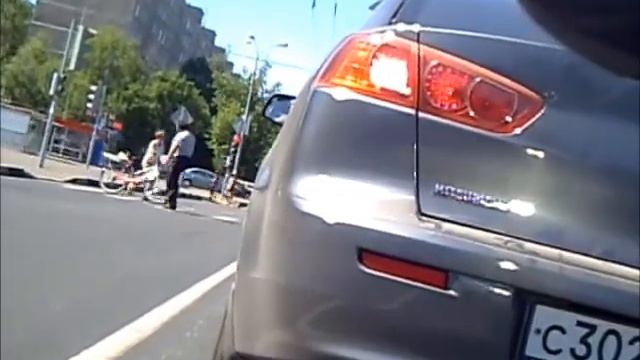 Moscow, Volgograd prospectus, Honda Hornet CB600f. смотреть онлайн