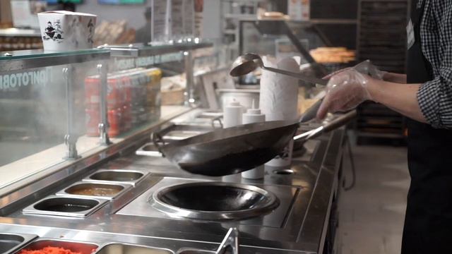 SPAR - WOK смотреть онлайн