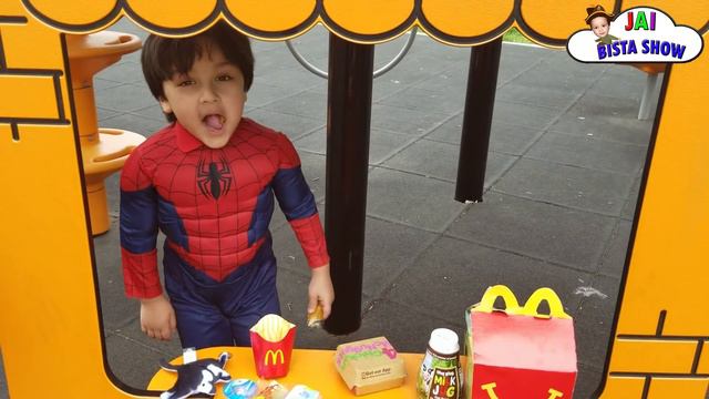 Halloween 2020 - Spiderman Driving to McDonalds / McDonalds Drive Thru Prank (SKIT) смотреть онлайн