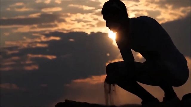 Стихотворение “Две жизни“ смотреть онлайн