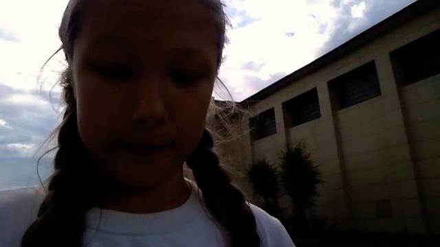 Влог: Гуляю. смотреть онлайн