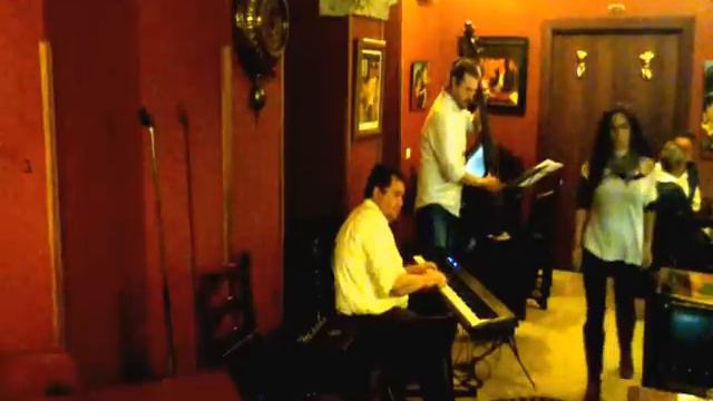 JAZZ DUO Tino Gil - piano, Jose Luis Porras - contrabajo. смотреть онлайн