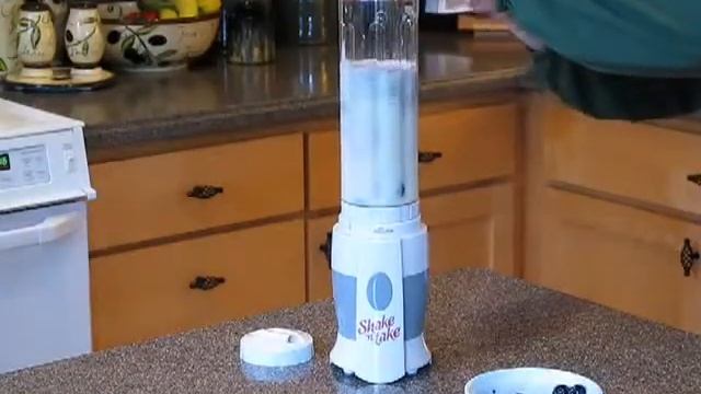 Shake `n Take® Smoothie Blender Solutions com смотреть онлайн