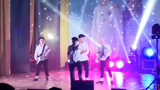 Породия на Фирдус Тямаева 5.04.19 г. Бавлы смотреть онлайн