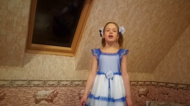 Голубой метеорит. Автор: Роман Сеф.12 апреля 2021 г. смотреть онлайн