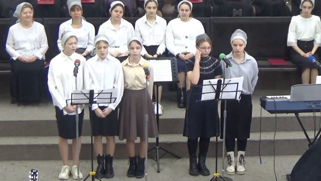 Подростки - Порою трудно мне идти (Пение) смотреть онлайн