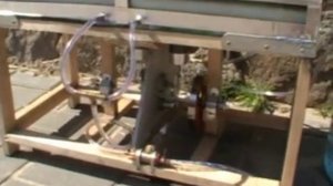 СОЛНЕЧНЫЙ ВОДЯНОЙ НАСОС ДВИГАТЕЛЬ СТИРЛИНГА SOLAR STIRLING ENGINE WATER PUMP  ИГОРЬ БЕЛЕЦКИЙ