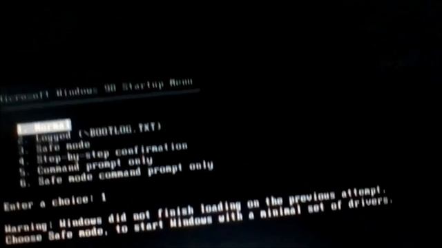 Install Windows 98 on a USB For 2GB 8GB USBs смотреть онлайн