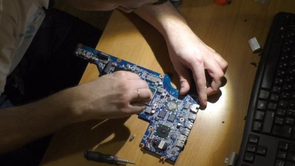 Ремонт ноутбука HP Pavilion G7 [vlog]