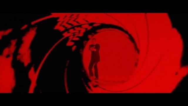 Roger Moore - James Bond 007 - A View To A Kill Custom Gunbarrel смотреть онлайн