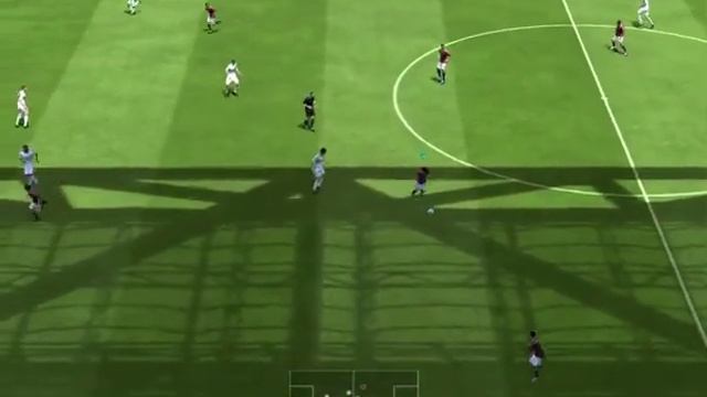 FIFA 13 Gameplay - AC Milan vs Bayern München ATI Radeon HD 5570 смотреть онлайн