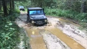 Тест-драйв внедорожника Mercedes-Benz G-Класс (гелика) по бездорожью на тракторной резине Фбел-160м.