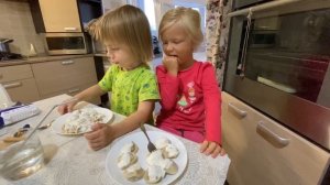 ВЛОГ.  АРСЕНИЙ ЗАБОЛЕЛ в  ШКОЛЕ. СМЕНА ПРИЧЕСКИ у САШИ.