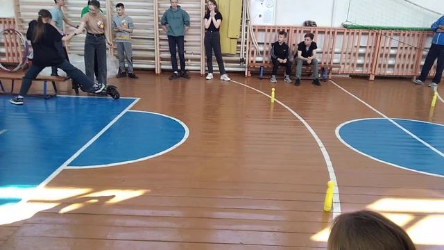 школьные пожарные.