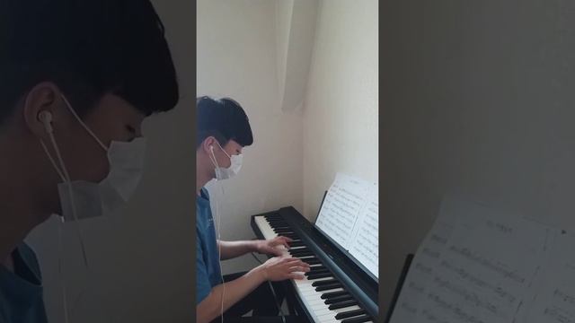 Coldplay-Everglow Piano Cover смотреть онлайн