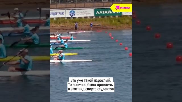 Сюжет о студенческом фестивале гребли и самом большом параде на спортивных лодках, Барнаул 2022 смотреть онлайн