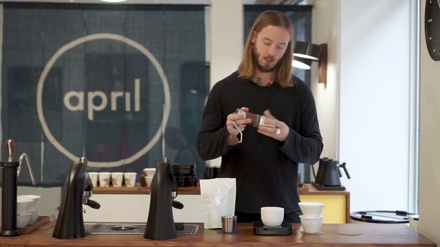 Is this the Best Hand Grinder for the April Brewing Kit? - 1ZPresso K-Plus | Coffee with April #158 смотреть онлайн