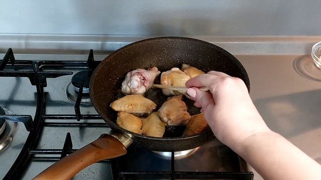 Куриные крылышки! Оригинальный рецепт! Крылышки в байкале!Быстро и вкусно! смотреть онлайн