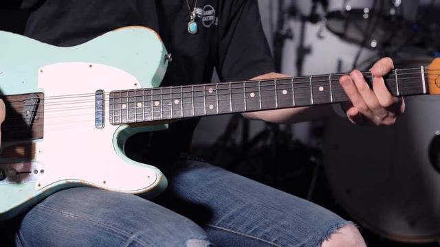 Daniel Donato Teaches Jerry Garcia Style Chromatic Riffs | Reverb Learn to Play смотреть онлайн