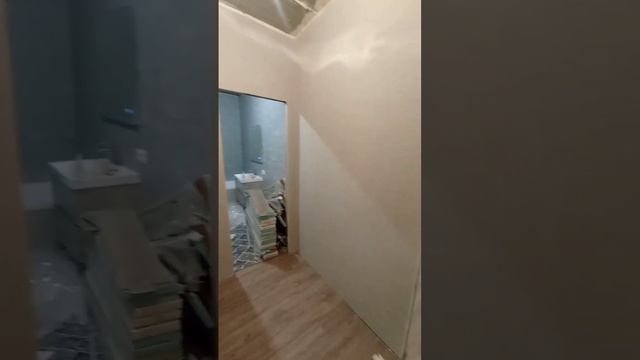 нанесение мраморной штукатурки на стену.#KOTOFET