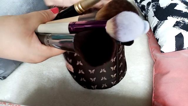 Собираем косметичку в отпуск смотреть онлайн