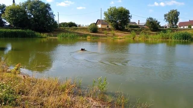 GPS автопилот Uniboat работает с Deeper, Google Maps, Yandex Maps и другими гео приложениями. смотреть онлайн