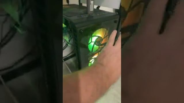 Z Z-EDGE Z-Edge UG24 24-inch Curved Gaming Monitor 180Hz Refresh Rate, 1ms MPRT, FHD 1080 Gaming Mo смотреть онлайн