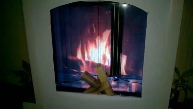 Камин из испорченного телевизора смотреть онлайн