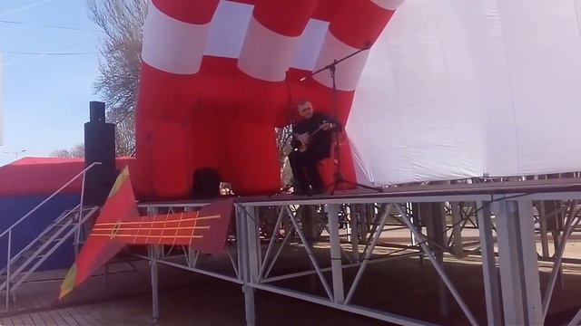Игра на балалайке. Исполняет Гриндий Валерий Николаевич смотреть онлайн