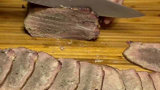 Как правильно готовить Говяжий язык. Закуска из говяжьего языка на Новогодний стол.. смотреть онлайн