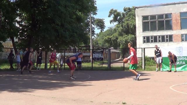 ЧСЛ-2015. 3 тур. Игра 107. Юрист - ДЮСШ-2000 7:9 (3/3) смотреть онлайн