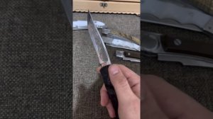 Короткий обзор выкидных ножей (щечки) , выкидухи и складного ножа .