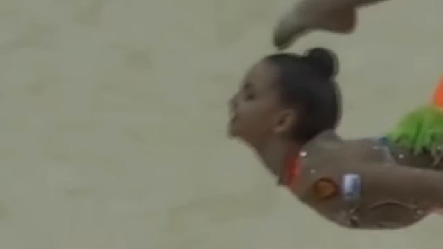 Дина Аверина(Мяч) смотреть онлайн