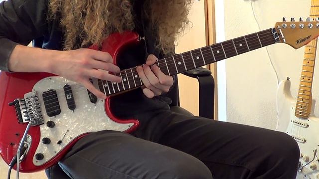Soloing With My Superstrat смотреть онлайн